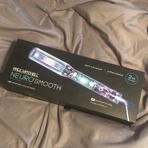 Paul Mitchell Neuro Smooth 1.25” Flat Iron